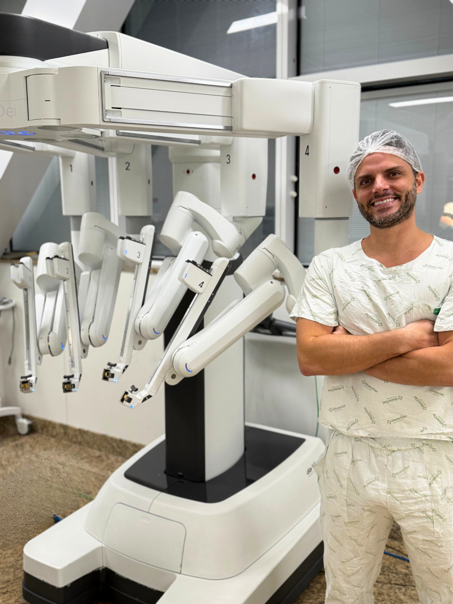 Dr. Guilherme Canabrava urologista cirurgião robótico em Belo Horizonte